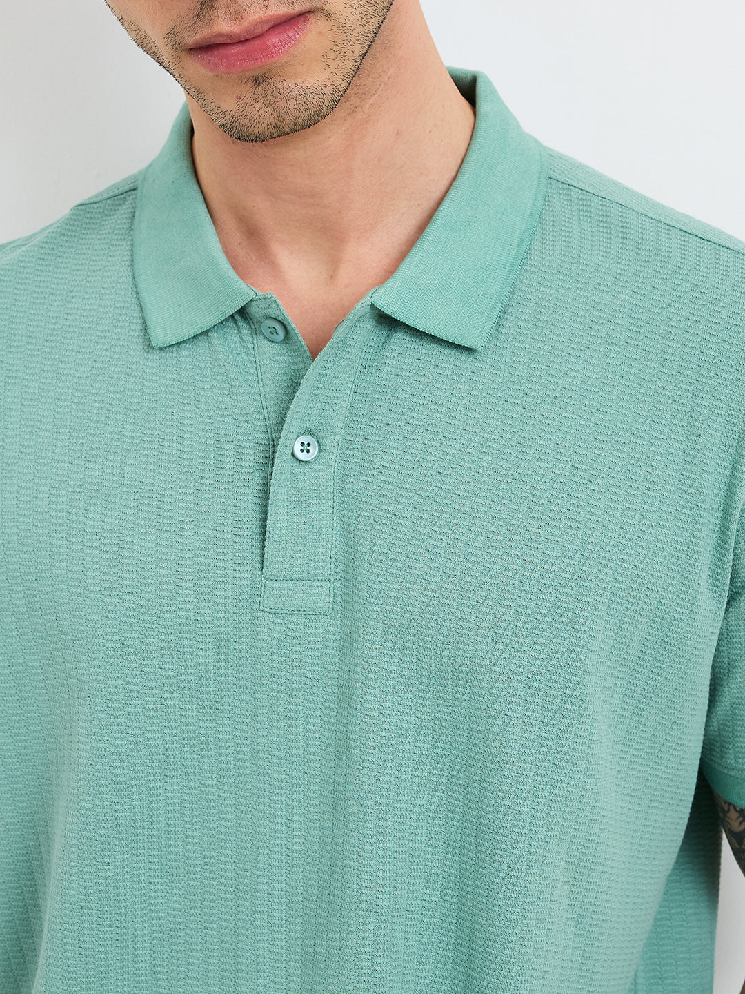 Spykar Green Slim Fit Solid Half Sleeve T-Shirt For Men
