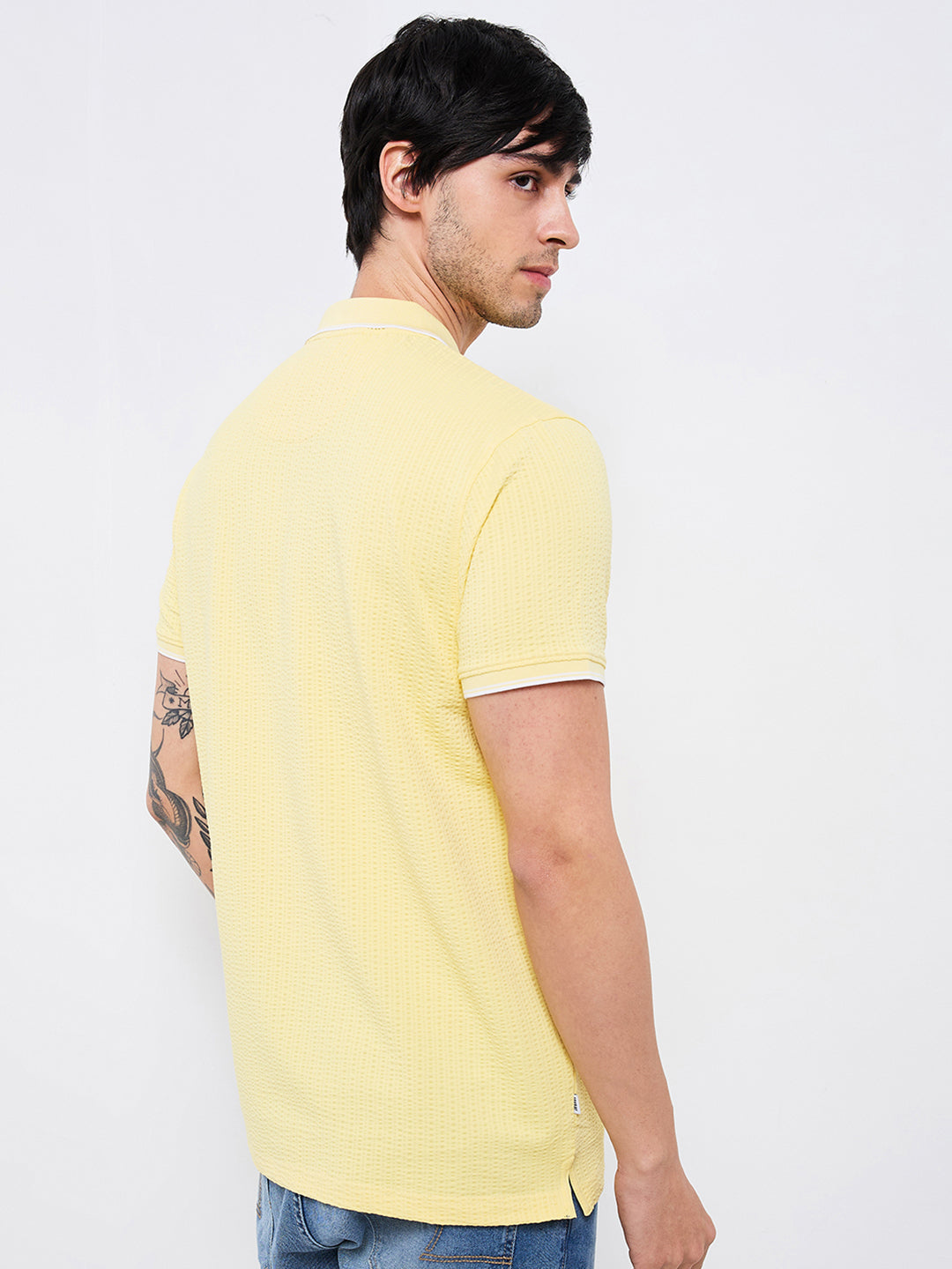 Spykar Yellow Slim Fit Solid Half Sleeve T-Shirt For Men