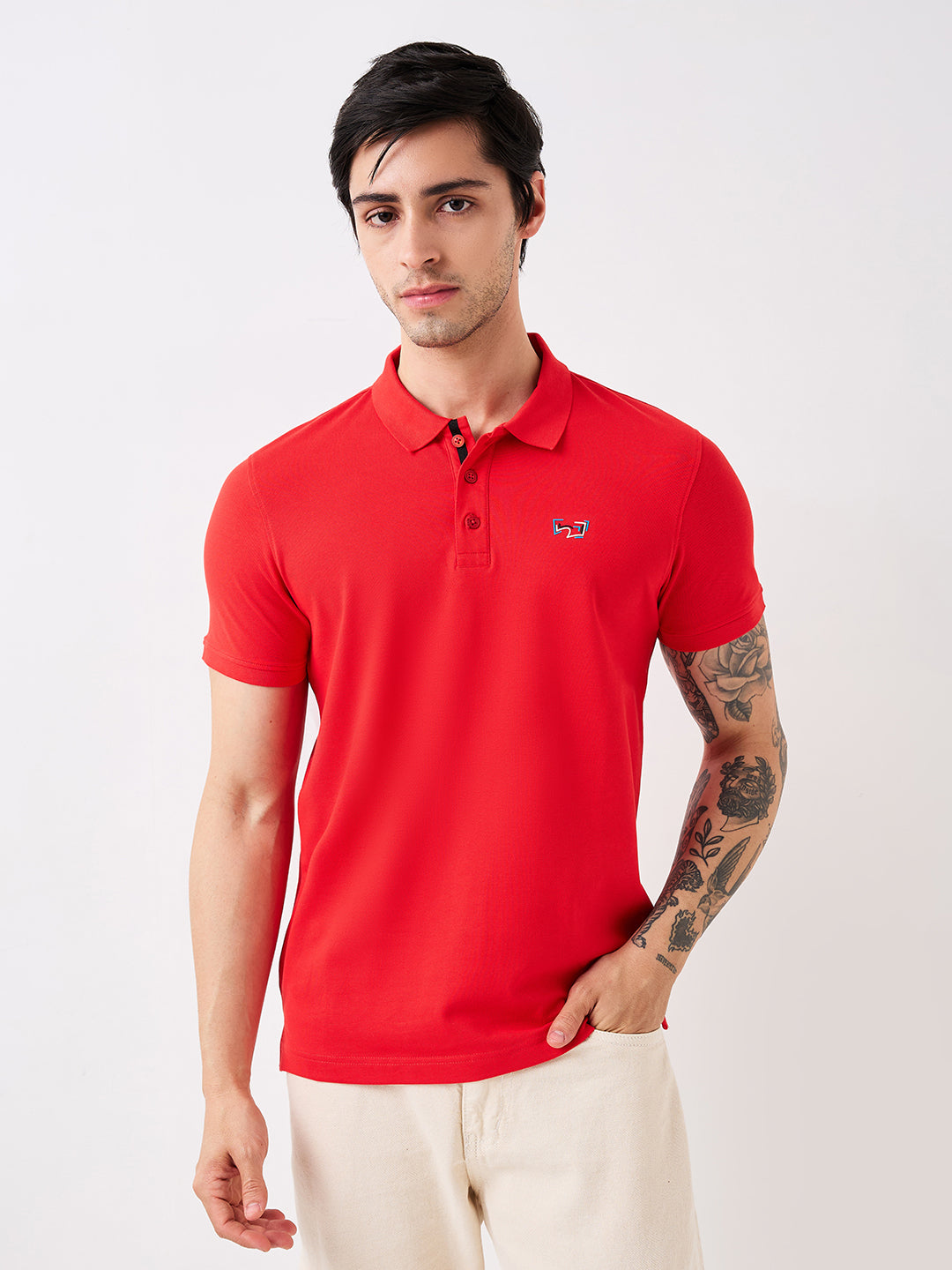 Men T-Shirt Red Solid Slim Fit