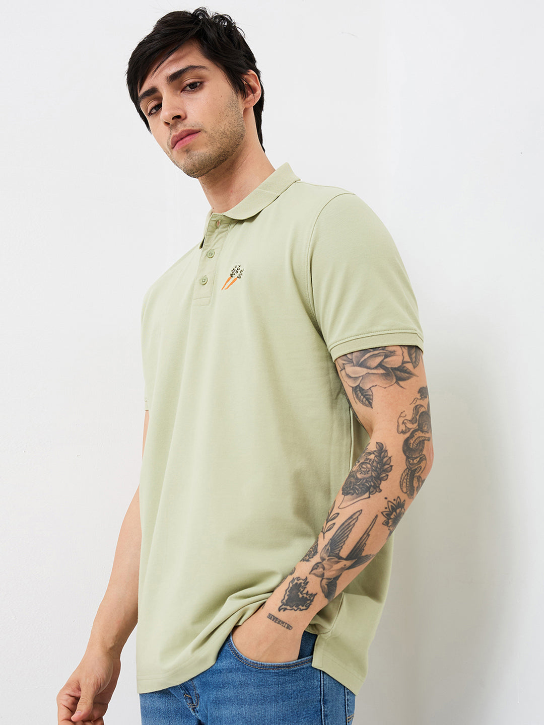 Spykar Green Slim Fit Solid Half Sleeve T-Shirt For Men