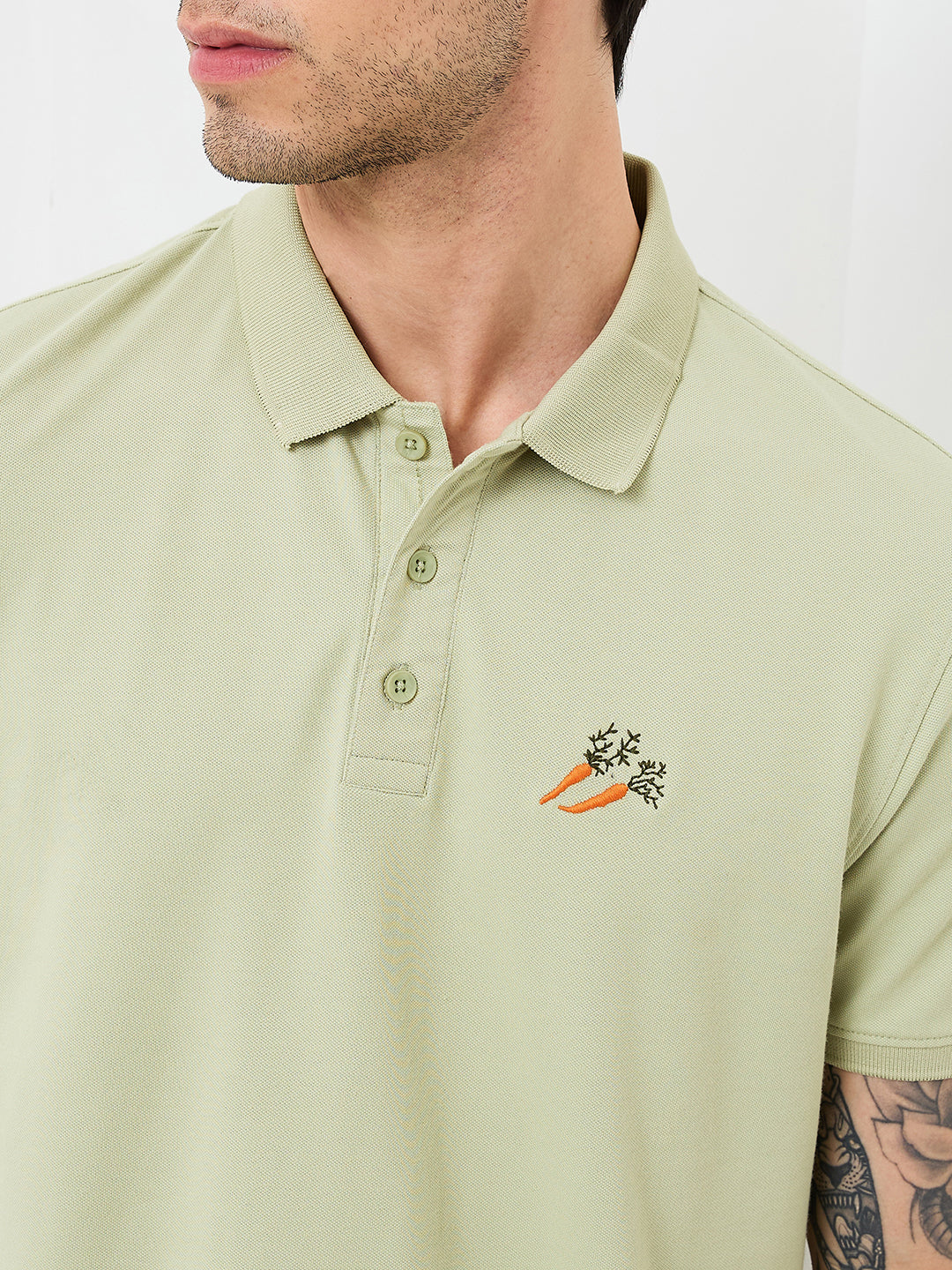 Men T-Shirt Green Solid Slim Fit