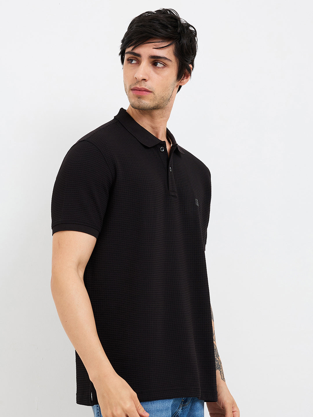 Spykar Black Slim Fit Solid Half Sleeve T-Shirt For Men