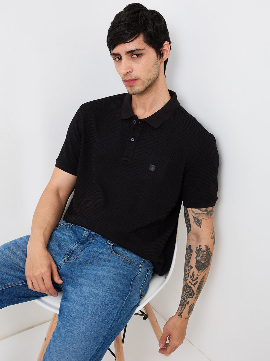 Spykar Black Slim Fit Solid Half Sleeve T-Shirt For Men