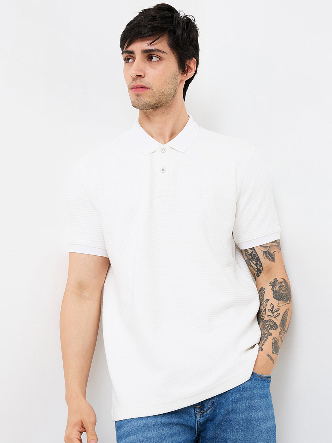 Spykar White Slim Fit Solid Half Sleeve T-Shirt For Men