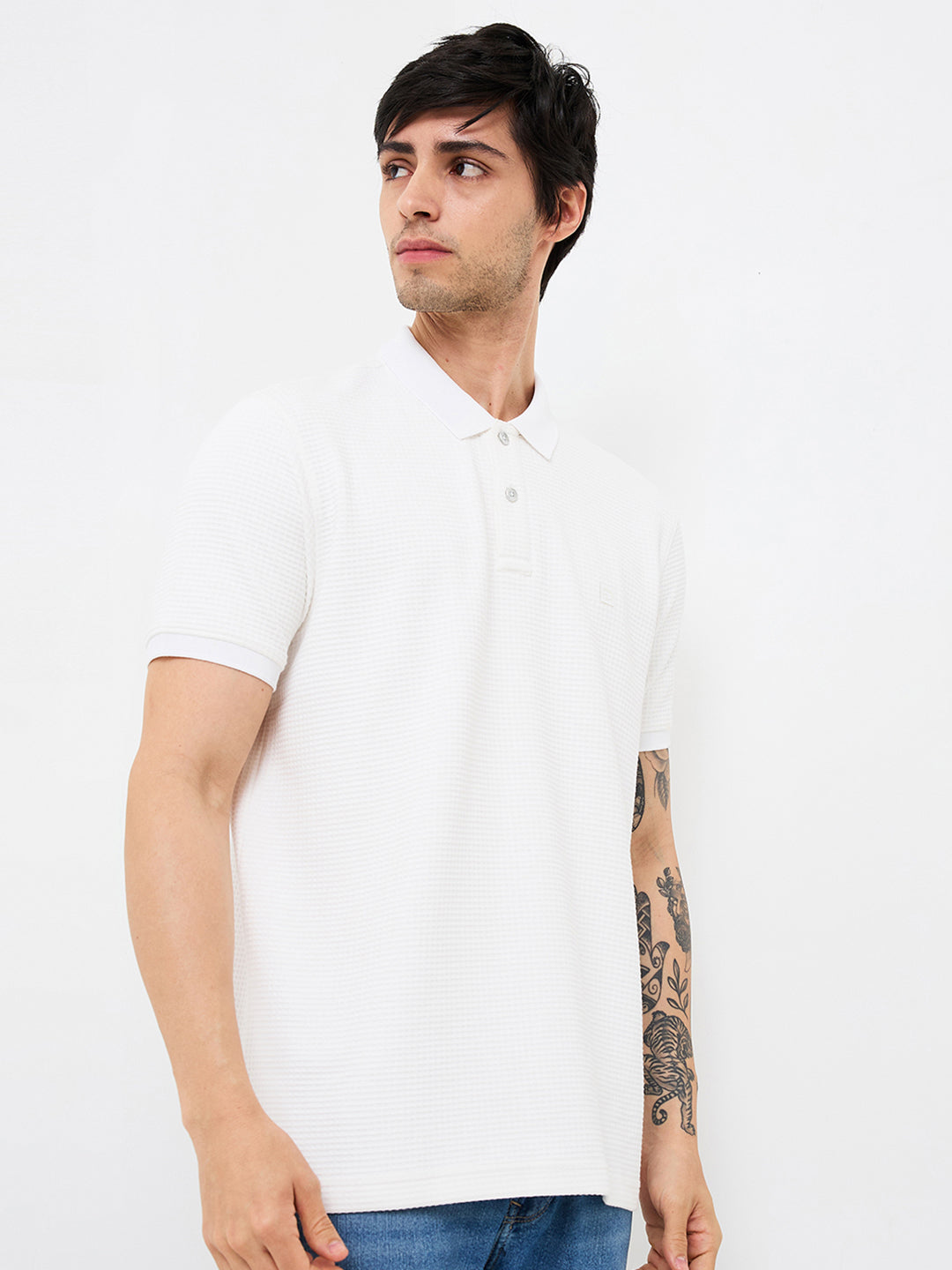 Spykar White Slim Fit Solid Half Sleeve T-Shirt For Men