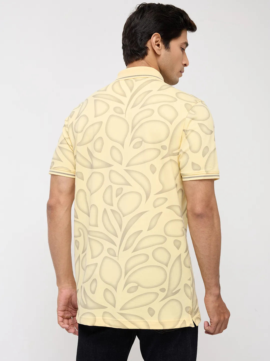 Men T-Shirt Print Yellow Regular Fit