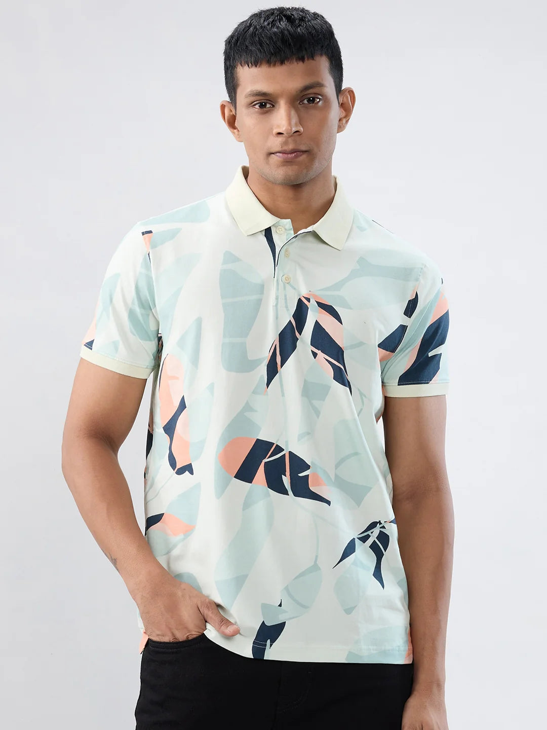 Men T-Shirt Print Green Regular Fit