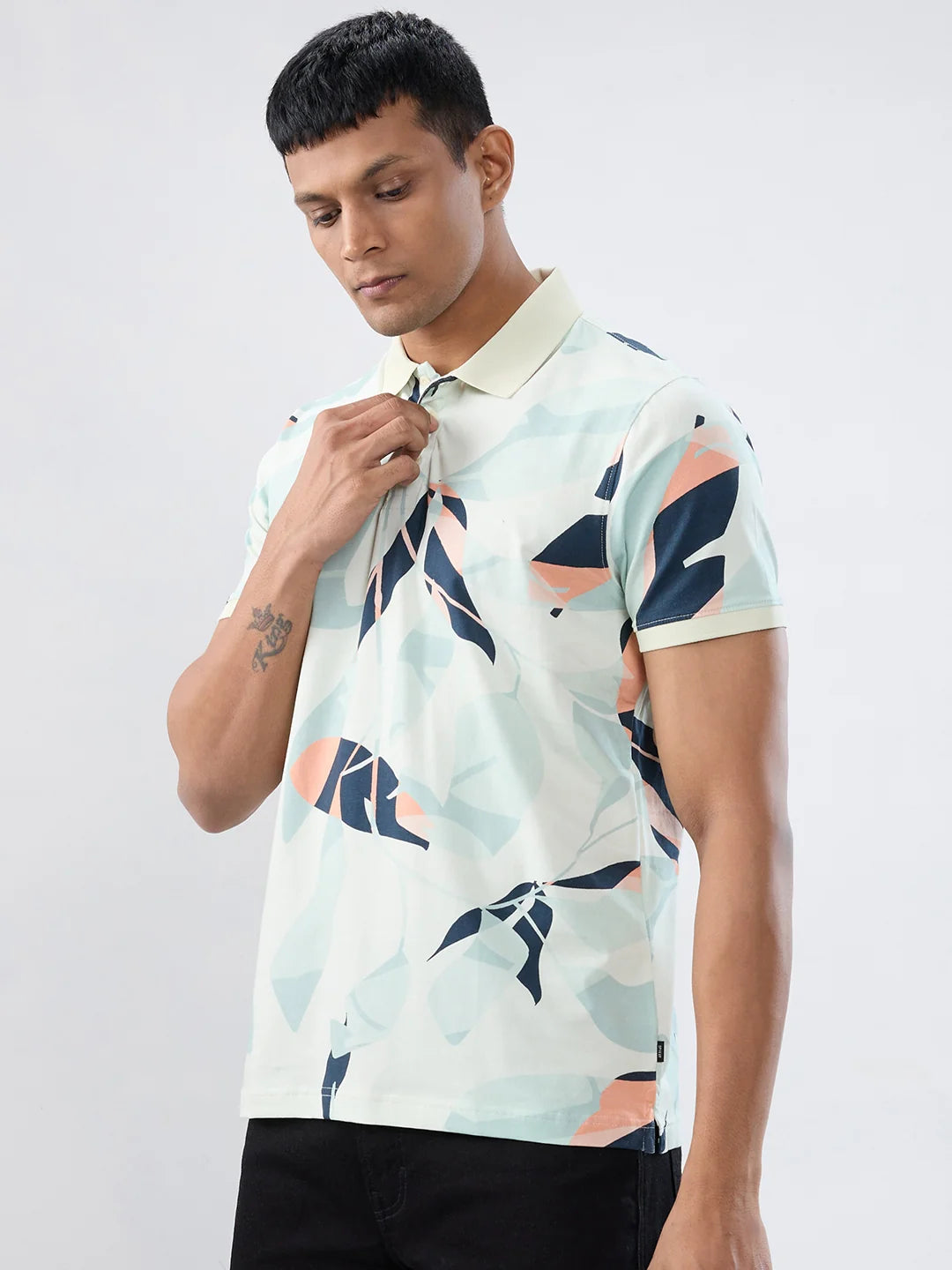 Men T-Shirt Print Green Regular Fit