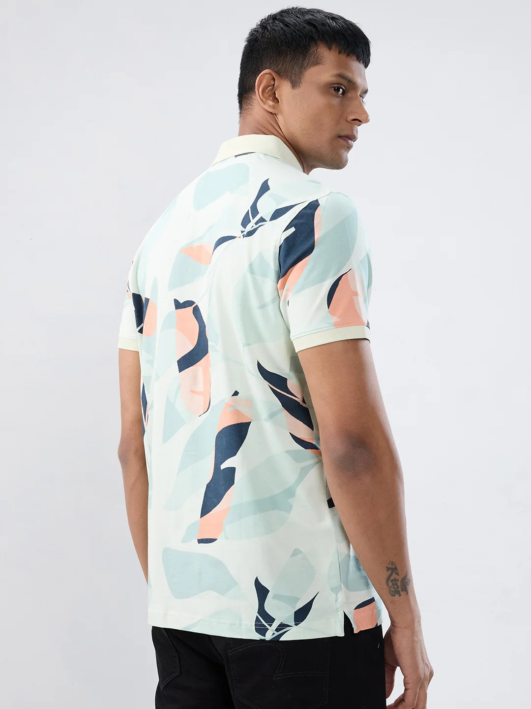 Men T-Shirt Print Green Regular Fit