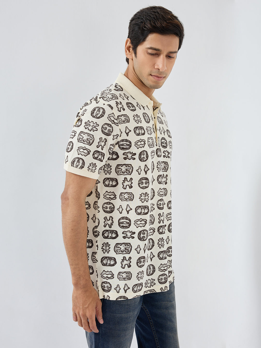 Men T-Shirt Print Brown Regular Fit