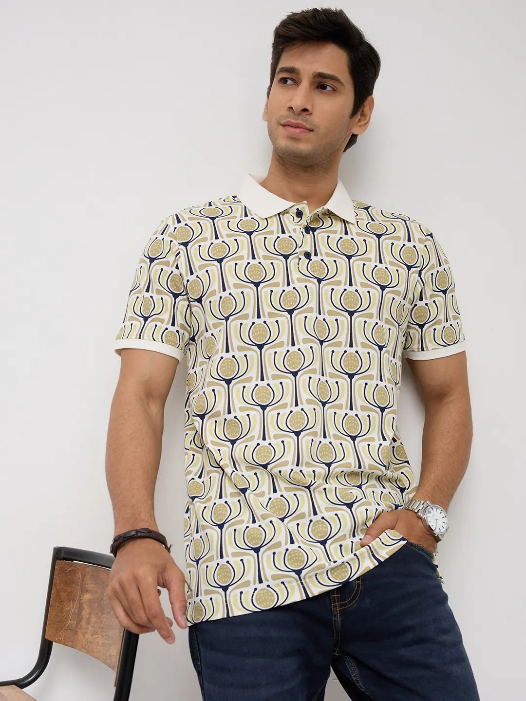 Men T-Shirt Print Brown Regular Fit