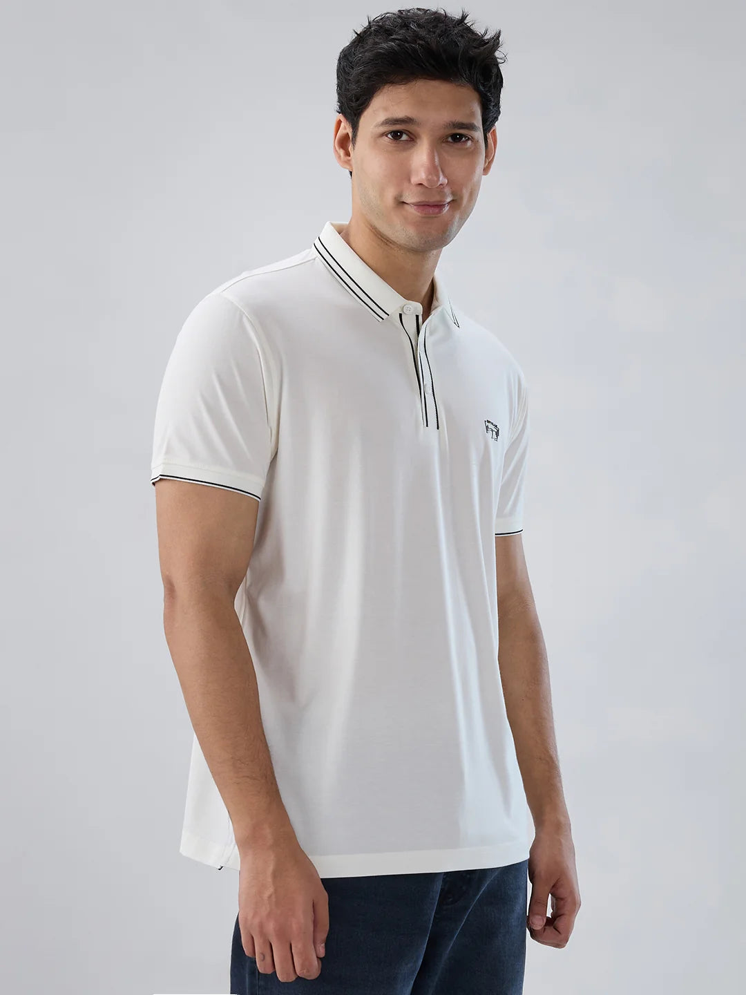 Men T-Shirt Solid White Regular Fit