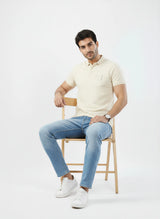 Men T-Shirt Solid Off White Regular Fit