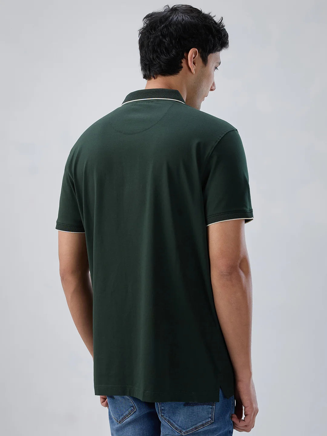 Men T-Shirt Solid Green Regular Fit