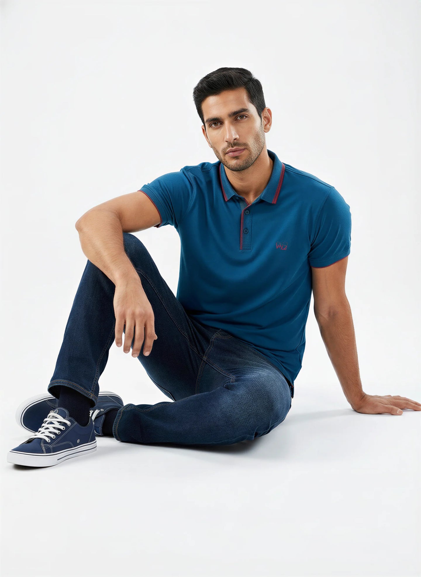 Men T-Shirt Solid Blue Regular Fit