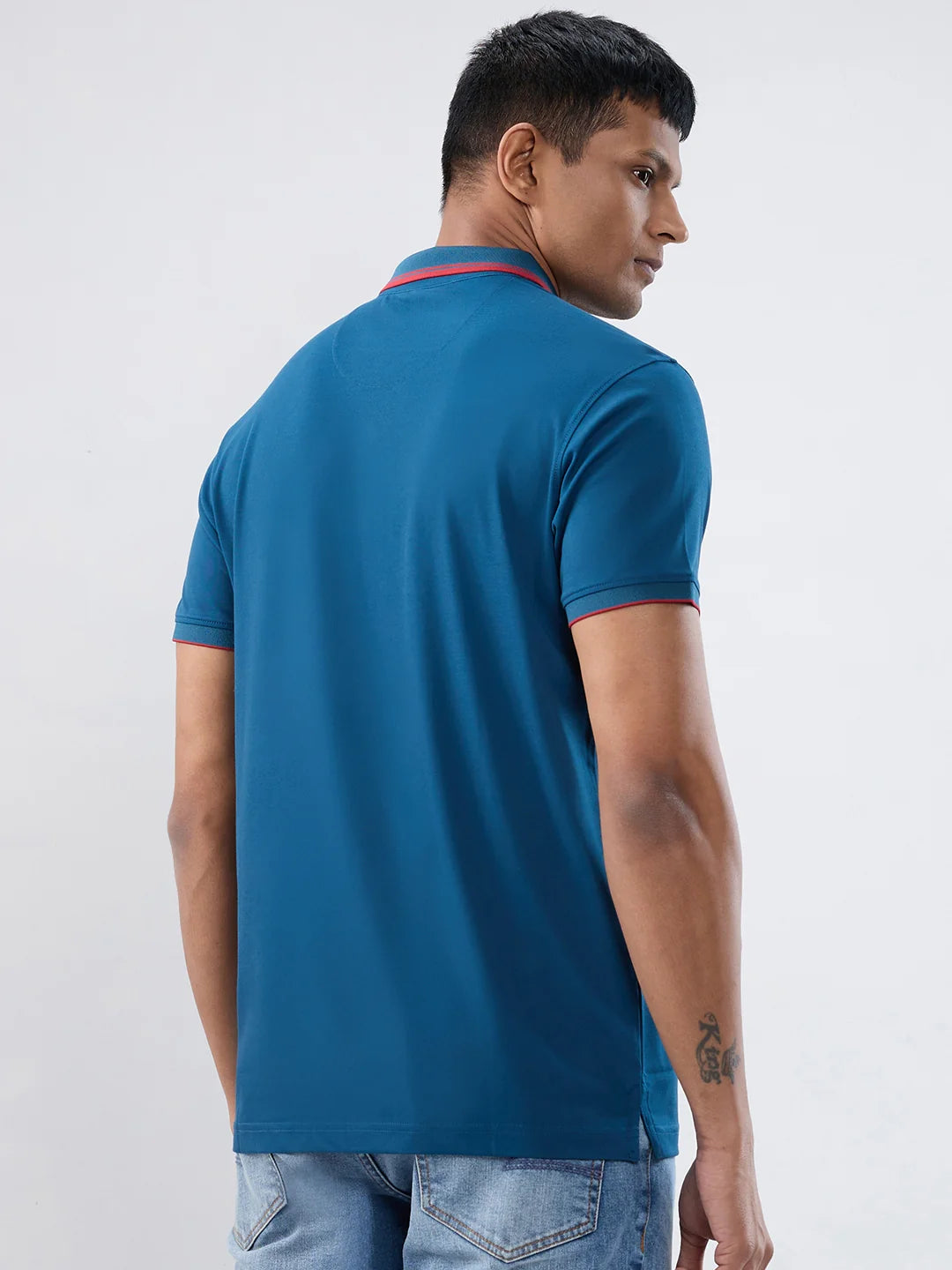Men T-Shirt Solid Blue Regular Fit