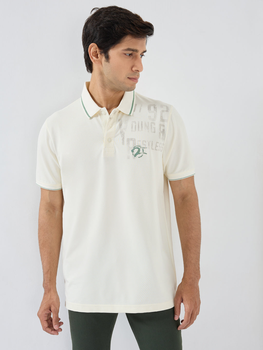 Men T-Shirt Solid White Regular Fit