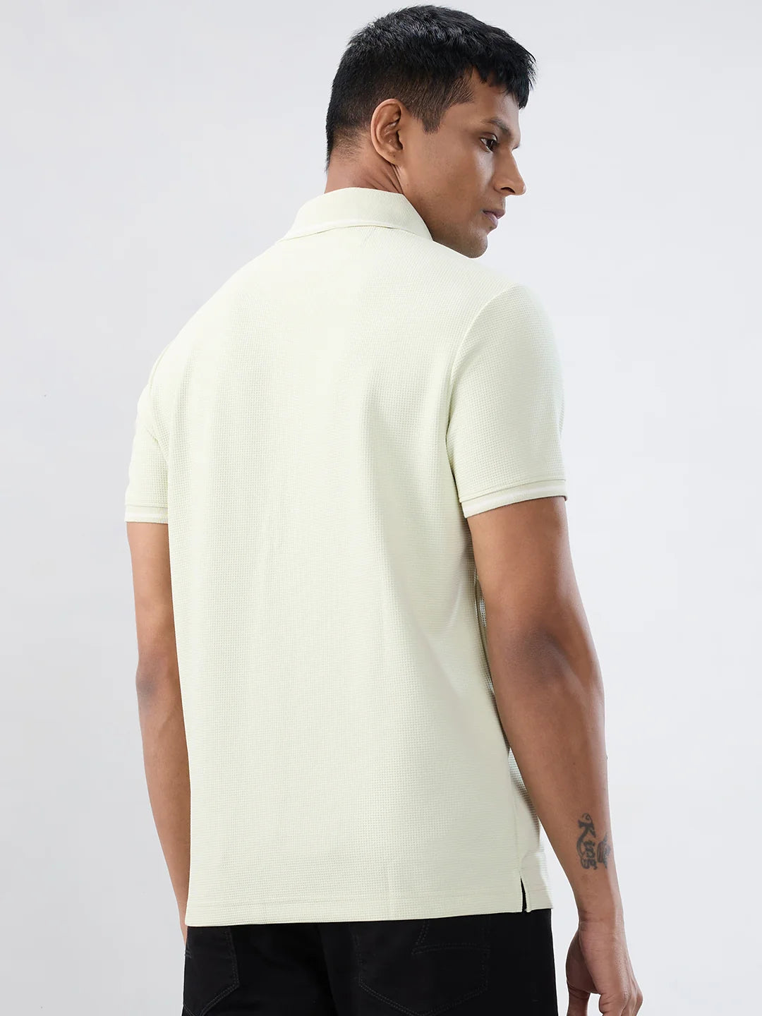 Men T-Shirt Solid Green Regular Fit