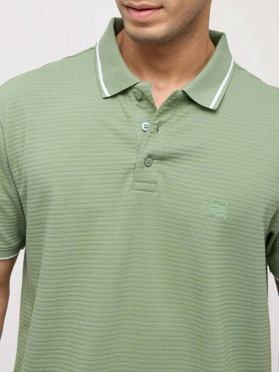 Men T-Shirt Solid Green Regular Fit