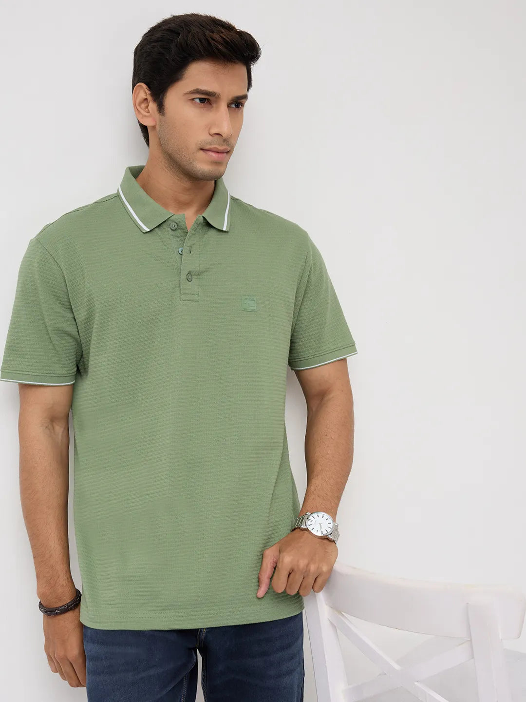 Men T-Shirt Solid Green Regular Fit