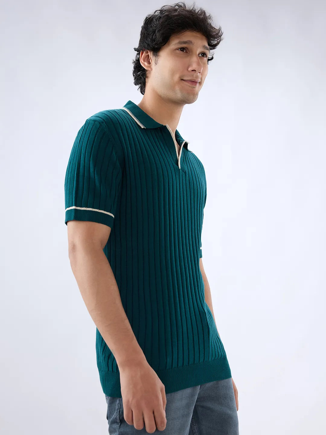 Men T-Shirt Solid Green Regular Fit