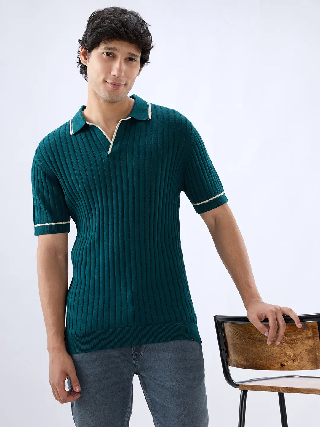 Men T-Shirt Solid Green Regular Fit