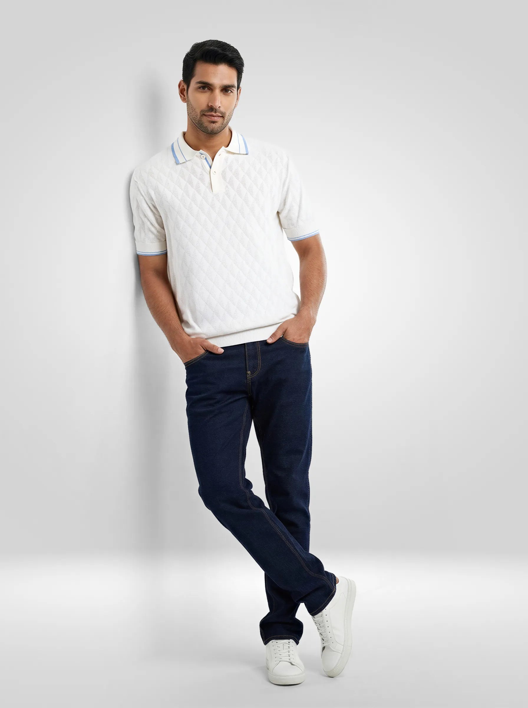 Men T-Shirt Solid Off White Regular Fit