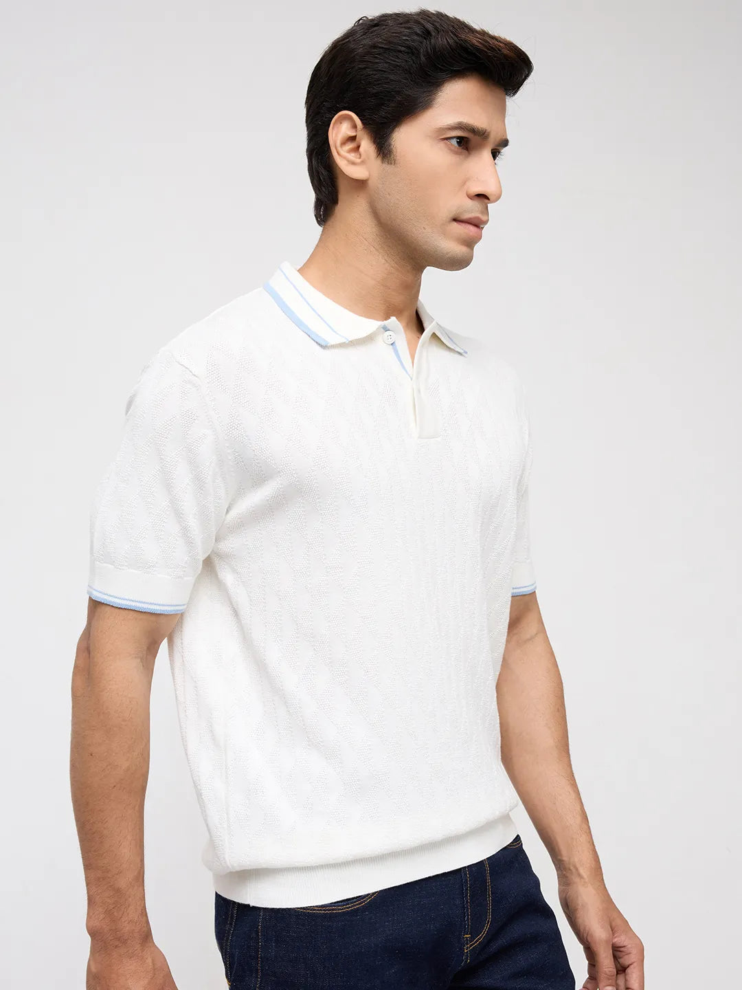 Men T-Shirt Solid Off White Regular Fit
