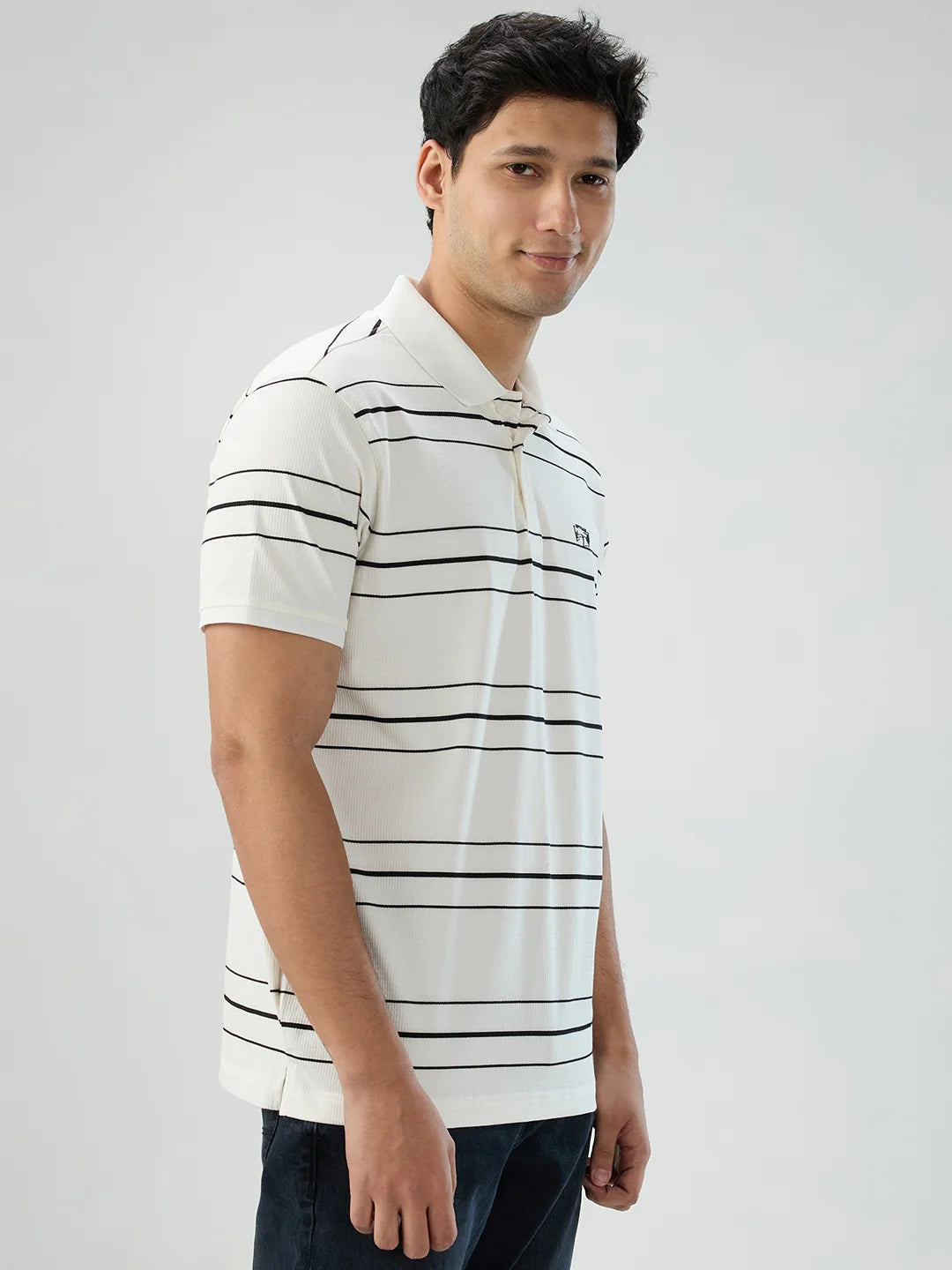 Men T-Shirt Stripe White Regular Fit