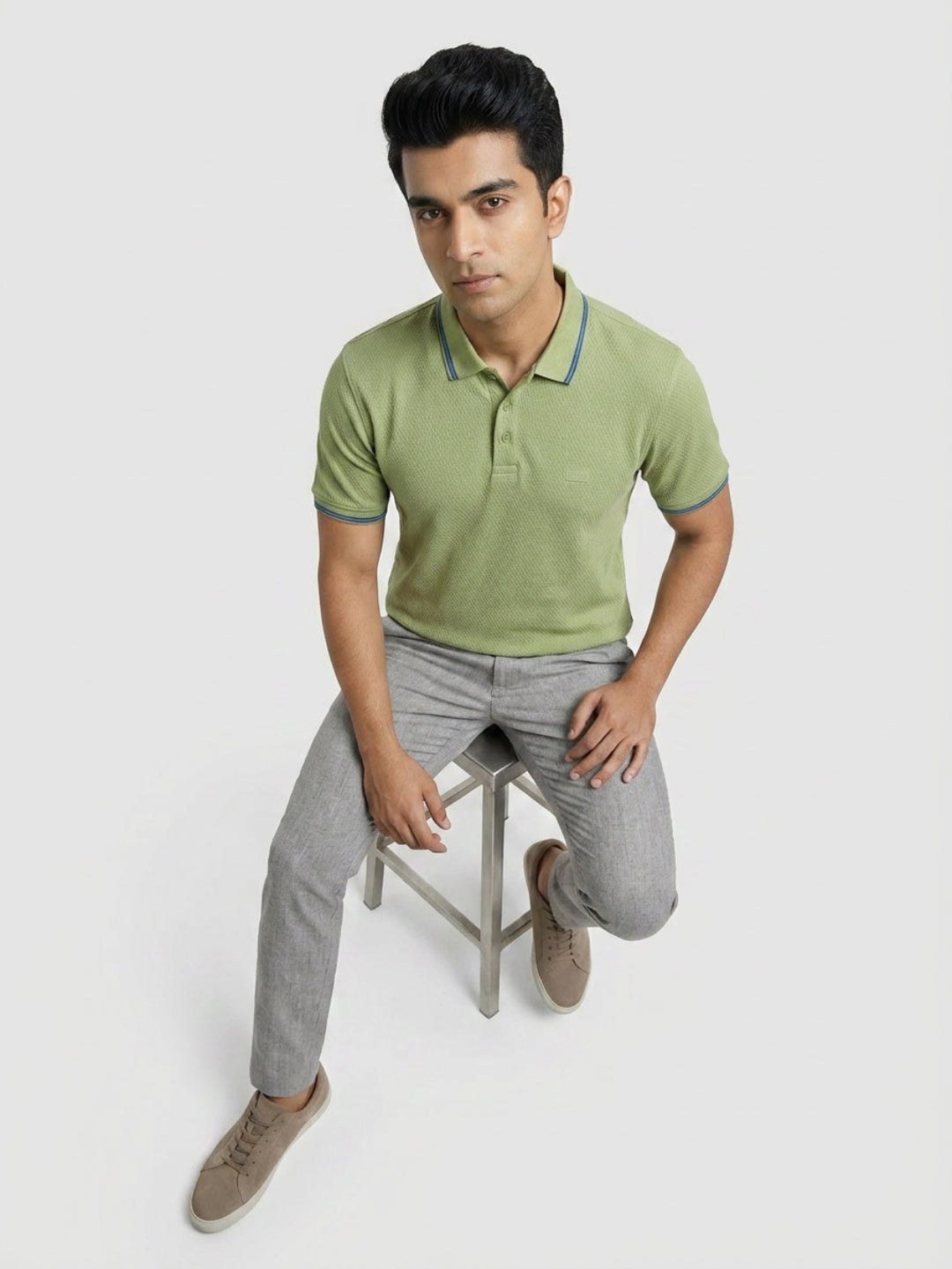 Men T-Shirt Textured Green Regular Fit