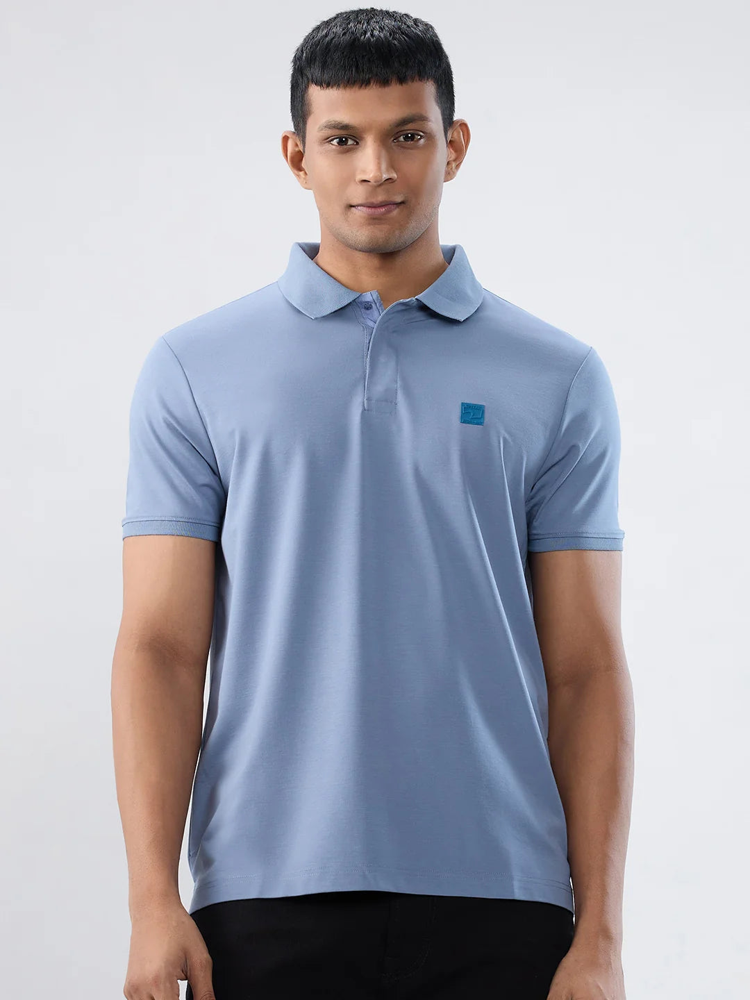 Men T-Shirt Solid Blue Regular Fit