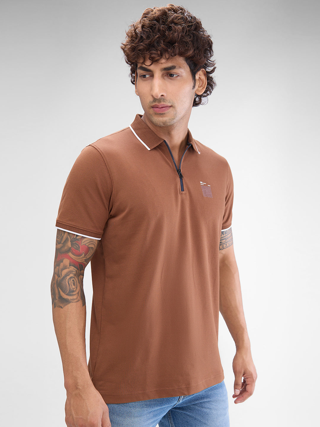 Spykar Bison Brown Cotton Half Sleeve  Tshirt For Men