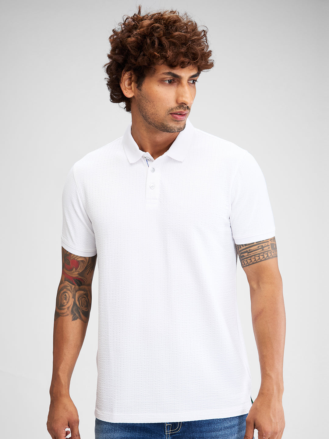 Spykar Men Solid White Slim Fit Half Sleeves T-Shirt