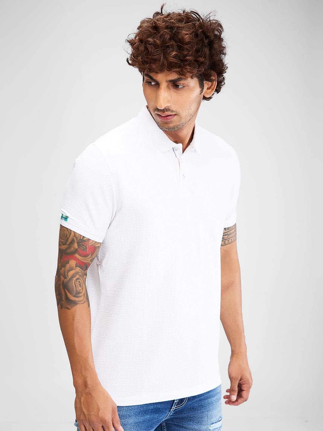 Spykar Men Solid White Slim Fit Half Sleeves T-Shirt