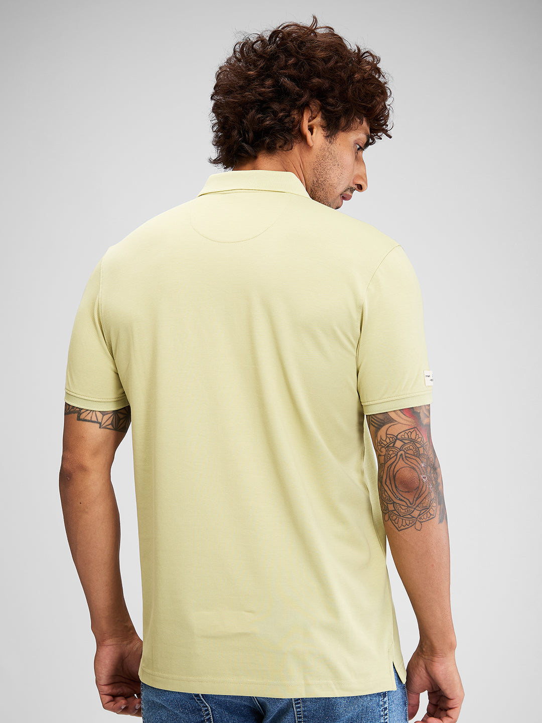 Spykar Men Solid Green Slim Fit Half Sleeves T-Shirt