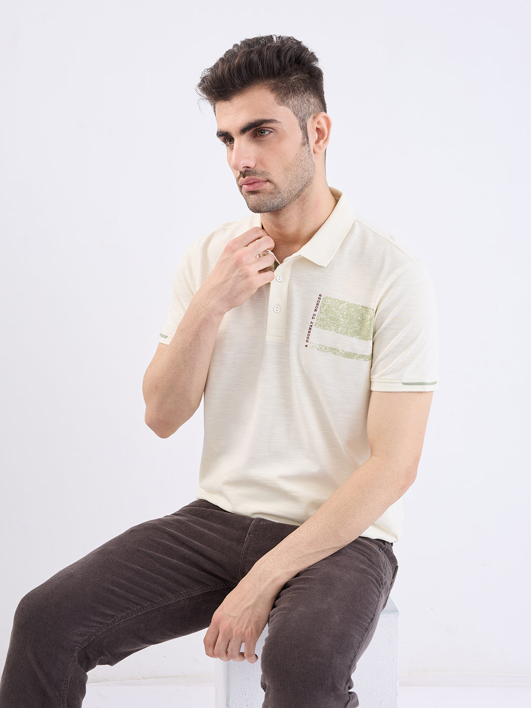 Spykar Off White Slim Fit Casual T-Shirt For Men