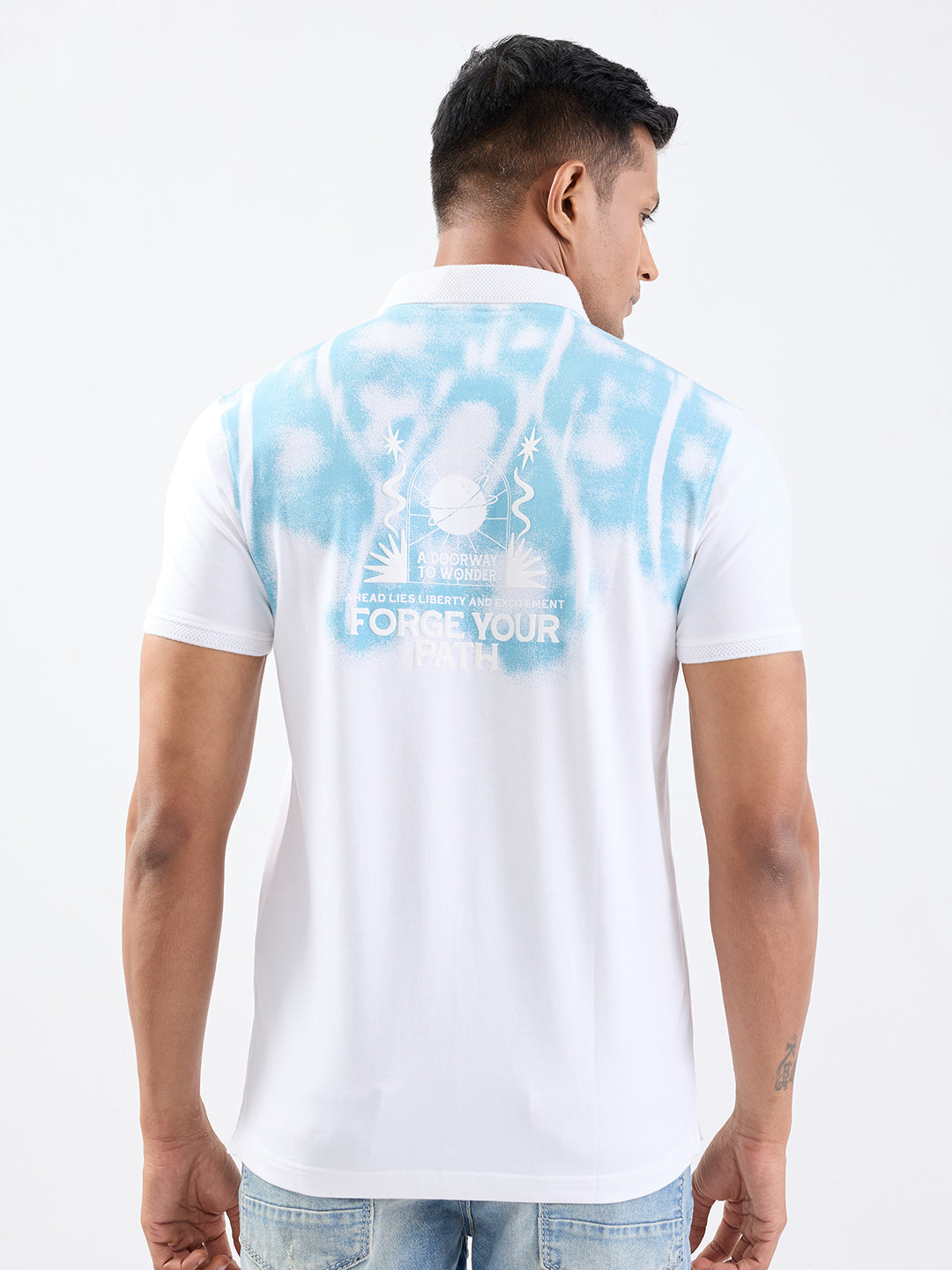 Spykar White Slim Fit Casual T-Shirt For Men