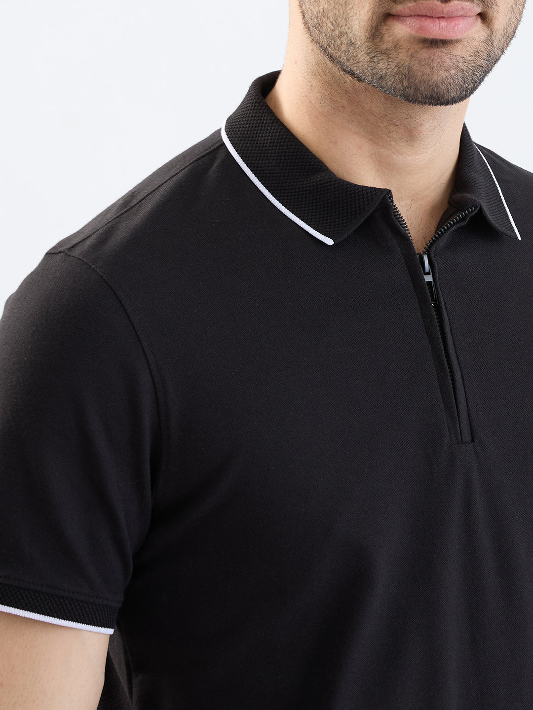Spykar Black Slim Fit Casual T-Shirt For Men