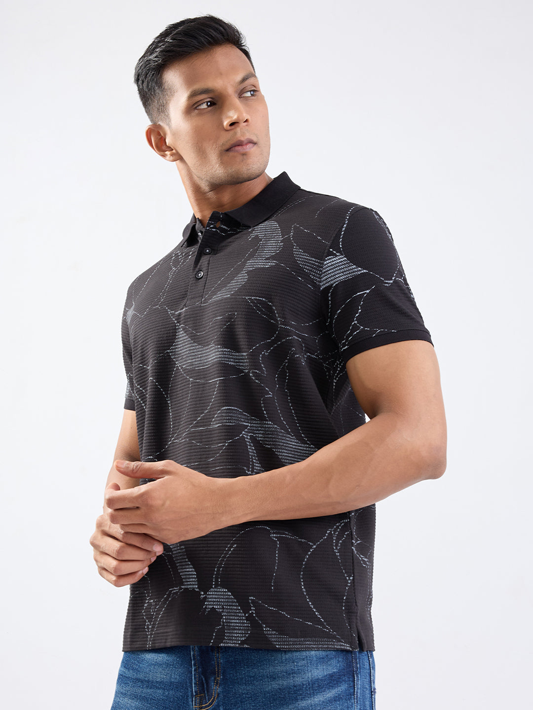 Spykar Black Slim Fit Casual T-Shirt For Men