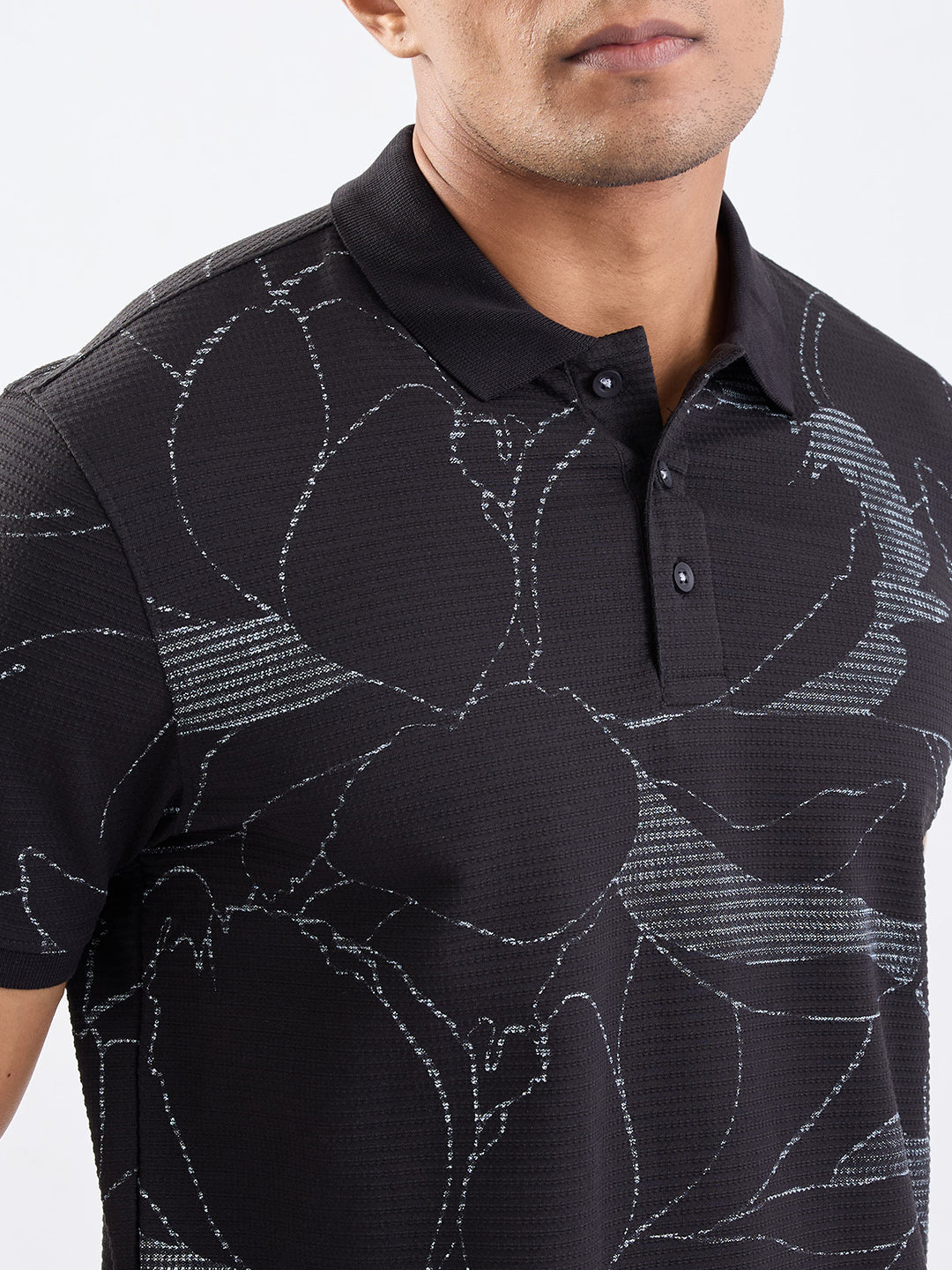Spykar Black Slim Fit Casual T-Shirt For Men
