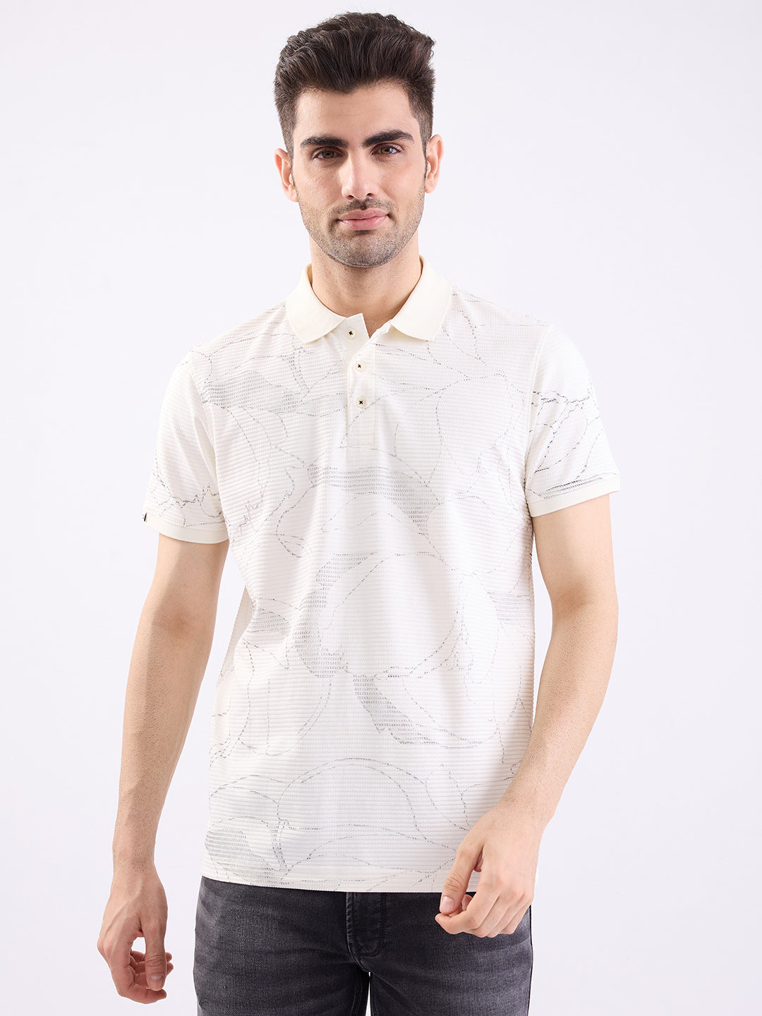 Spykar White Slim Fit Casual T-Shirt For Men