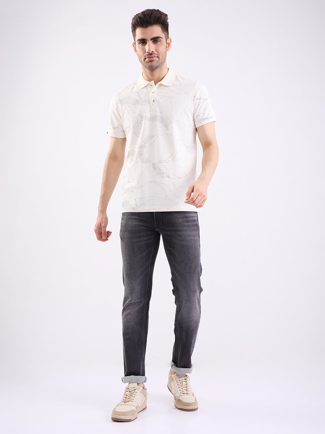 Spykar White Slim Fit Casual T-Shirt For Men