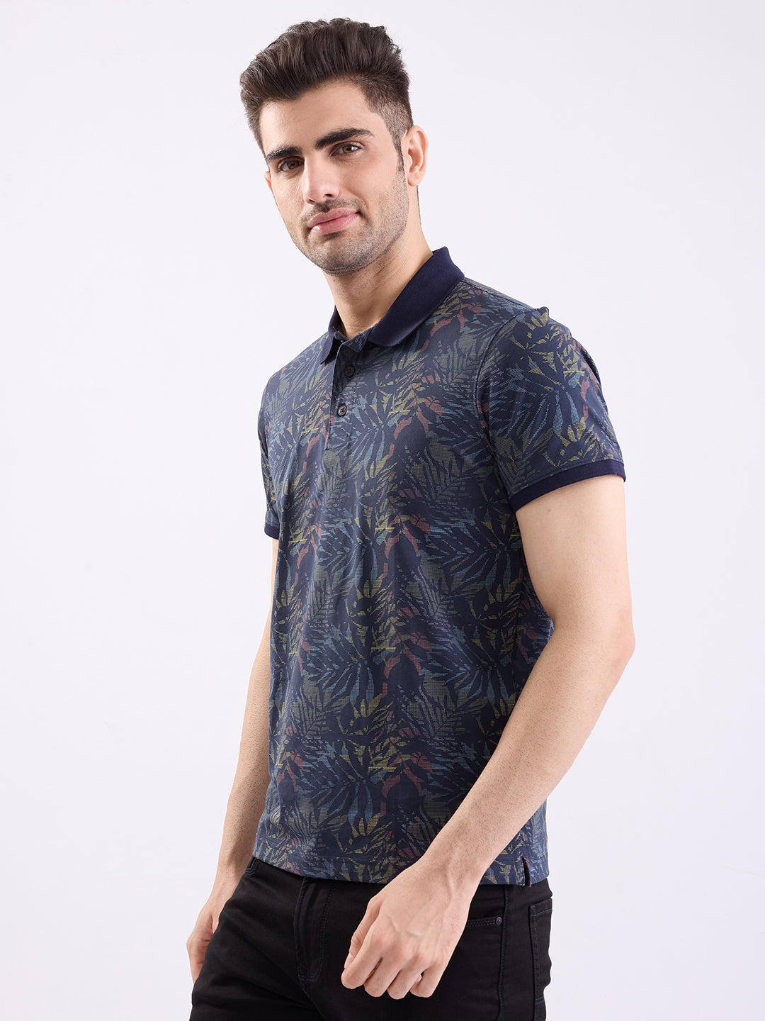 Spykar Black Slim Fit Casual T-Shirt For Men
