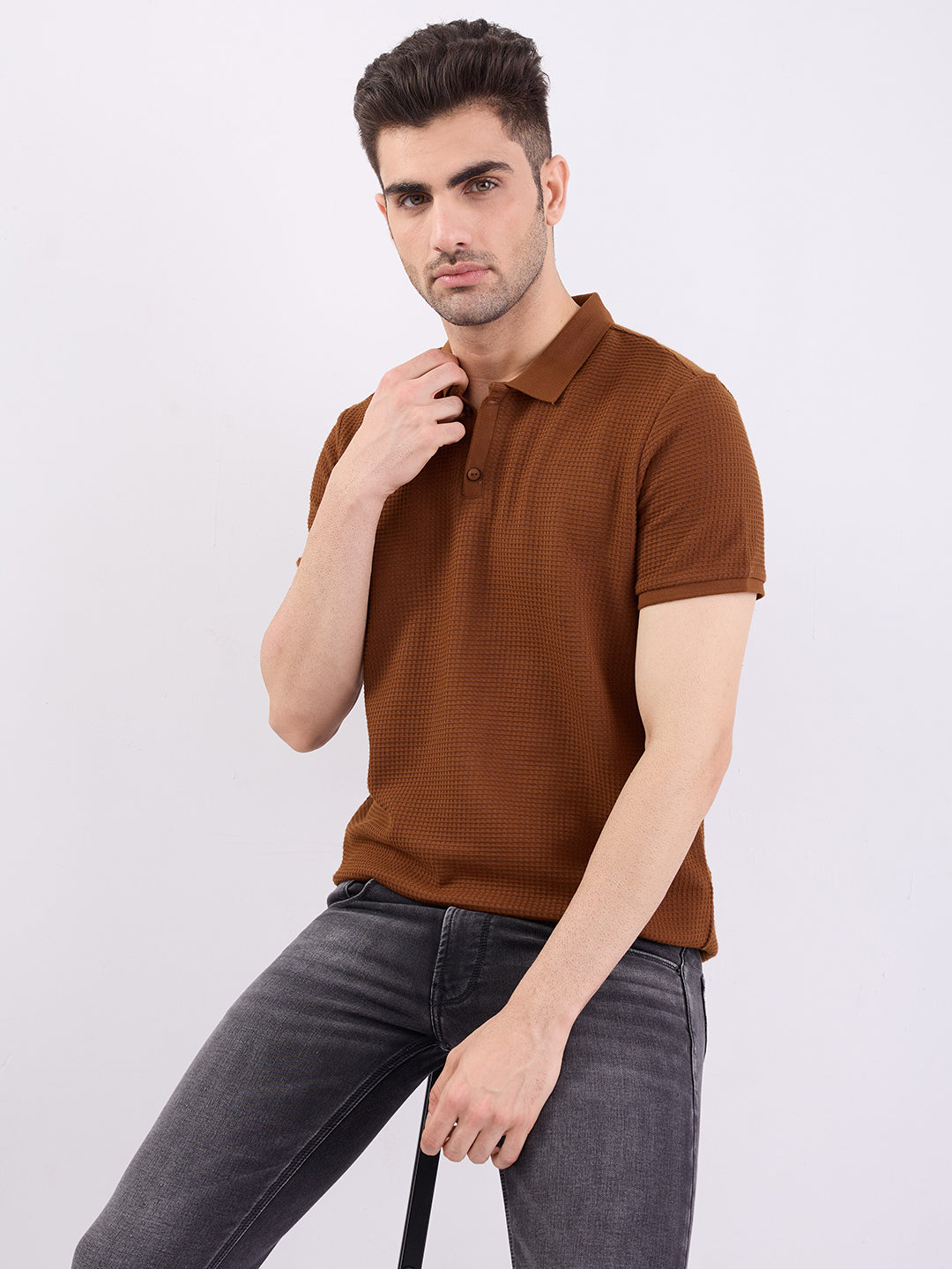 Spykar Bison Brown Slim Fit Casual T-Shirt For Men