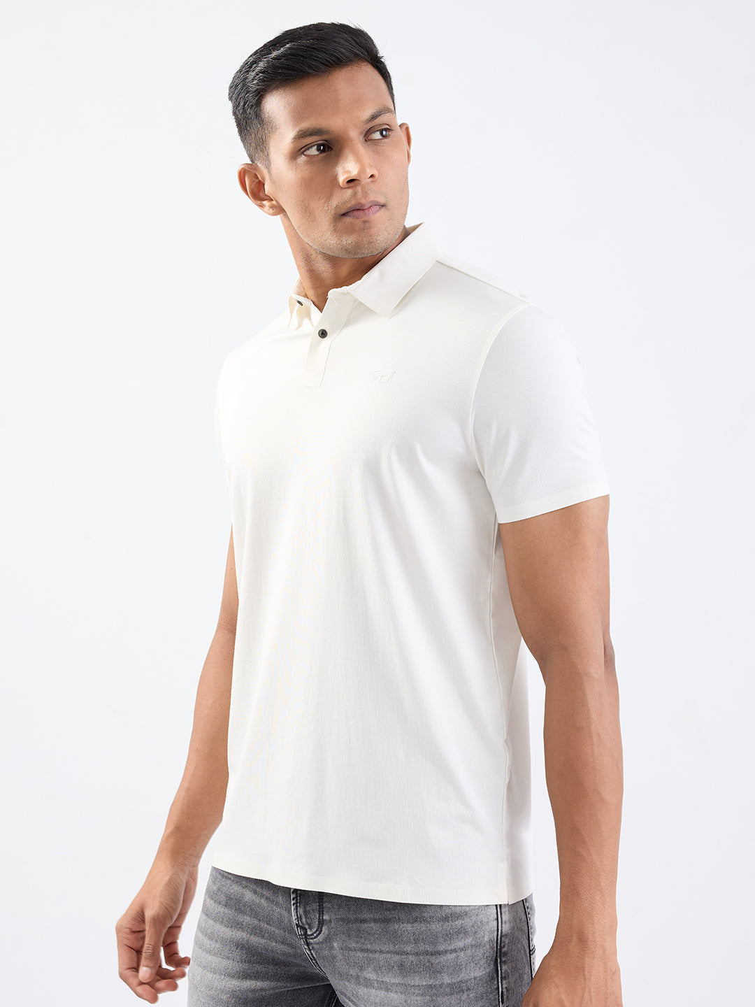 Spykar Off White Slim Fit Casual T-Shirt For Men