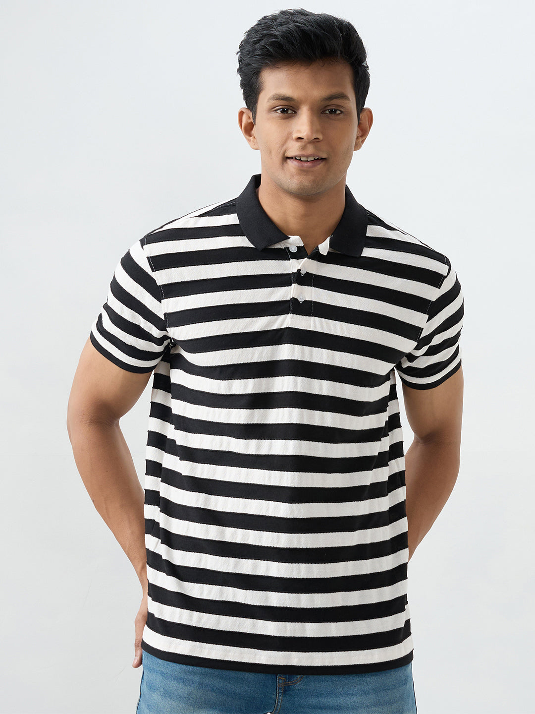 Men T-Shirt Black Slim Fit