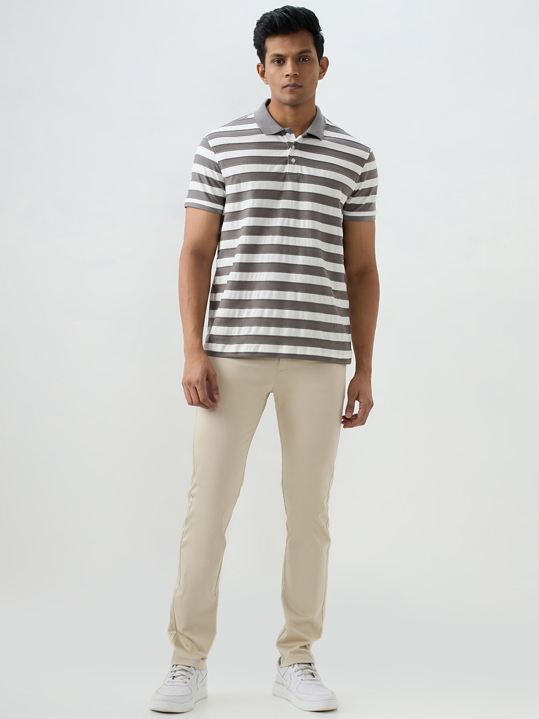 Spykar Dark Grey Slim Fit T-Shirts For Men