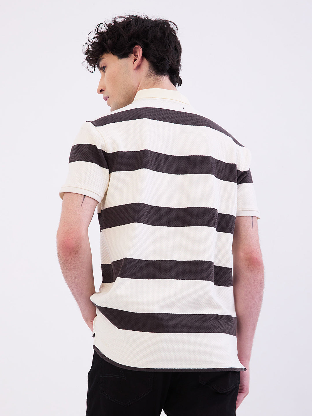 Spykar Charcoal Grey Slim Fit Casual T-Shirt For Men