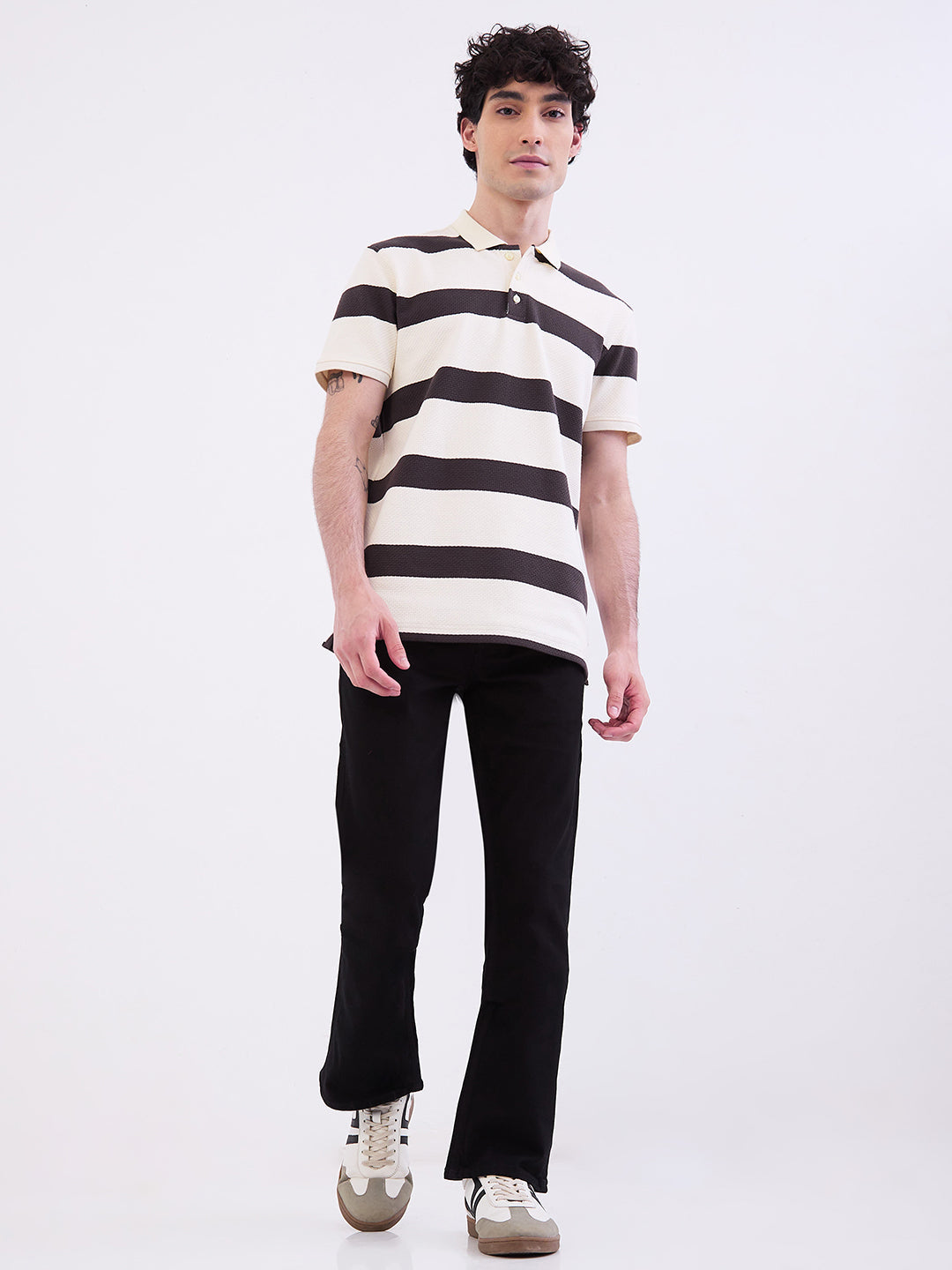 Spykar Charcoal Grey Slim Fit Casual T-Shirt For Men