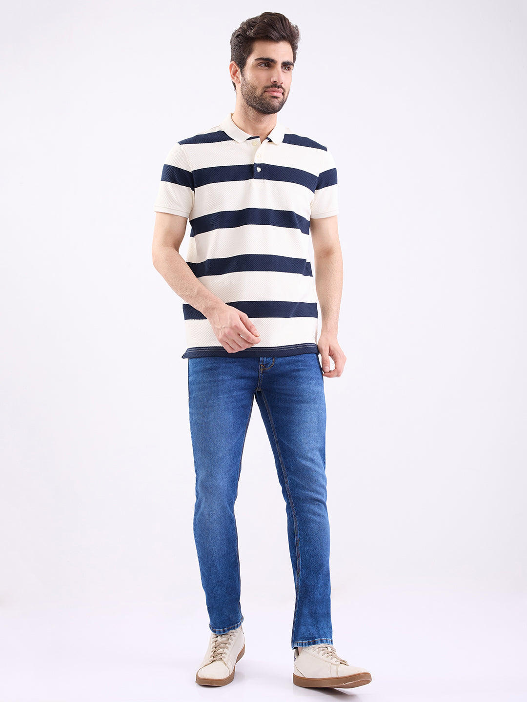 Spykar Navy Blue Slim Fit Casual T-Shirt For Men